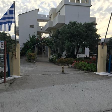 Tholos Rooms Kavoúsion Zewnętrze zdjęcie