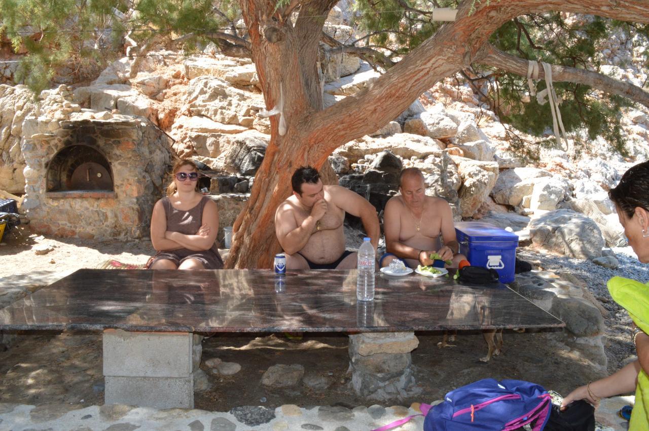 Tholos Rooms Kavoúsion Zewnętrze zdjęcie