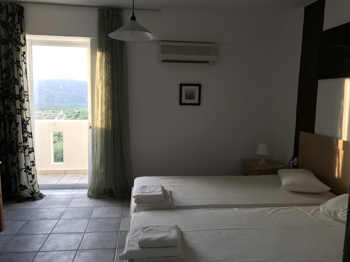 Tholos Rooms Kavoúsion Zewnętrze zdjęcie